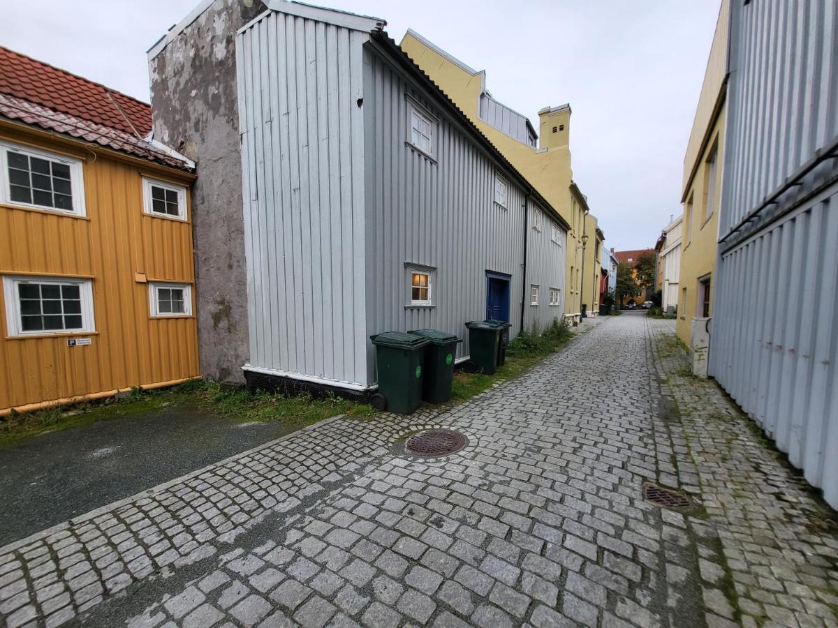 Mars Modern And Cozy Apartment In The Centre, Free Parking Trondheim Bagian luar foto